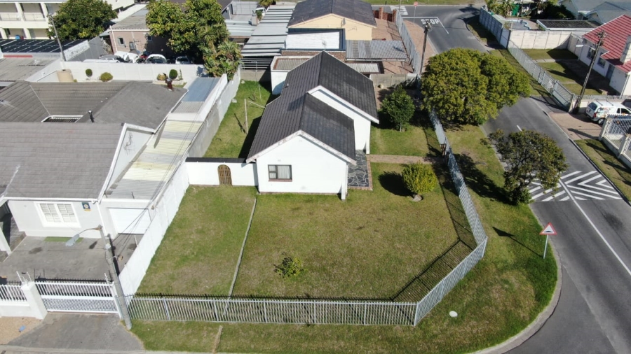 3 Bedroom Property for Sale in Belthorn Estate Western Cape
